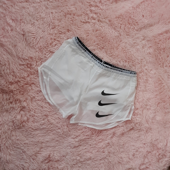 SOLD! Like new Nike running station athletic shorts! So cute and comfy - Picture 5 of 6